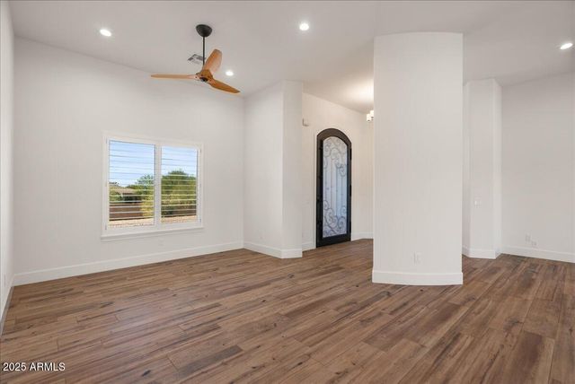 3117 N 77TH Street, Mesa, AZ 85207