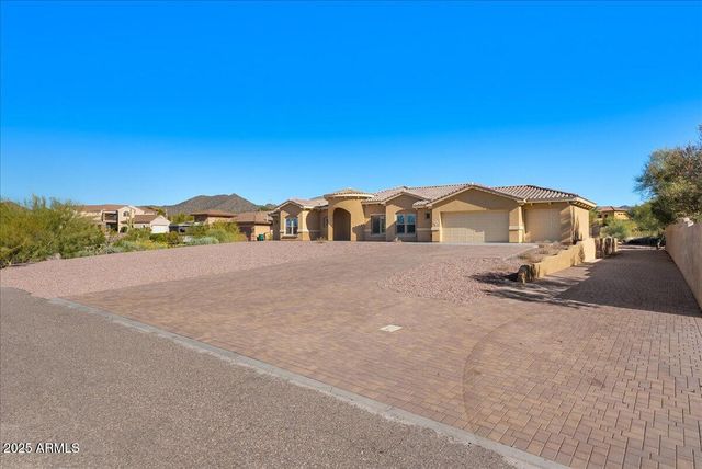 3117 N 77TH Street, Mesa, AZ 85207