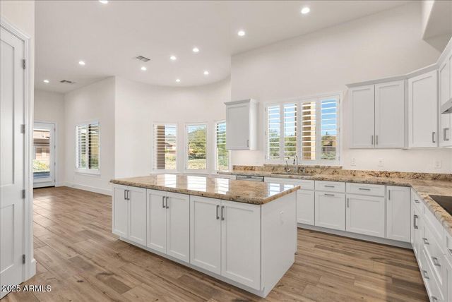 3117 N 77TH Street, Mesa, AZ 85207