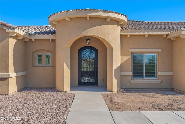 3117 N 77TH Street, Mesa, AZ 85207