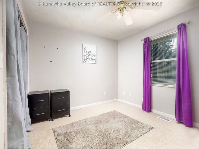 7 Lafayette Circle, Hurricane, WV 25526