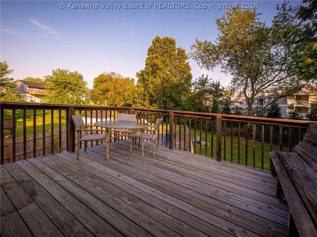 7 Lafayette Circle, Hurricane, WV 25526