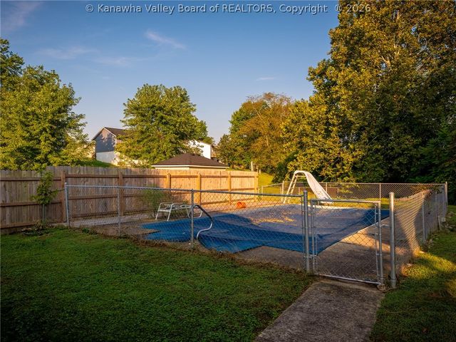 7 Lafayette Circle, Hurricane, WV 25526