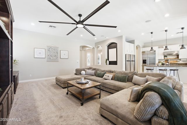 4353 E SANTA FE Court, Gilbert, AZ 85297