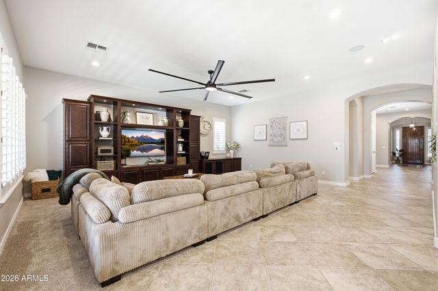 4353 E SANTA FE Court, Gilbert, AZ 85297