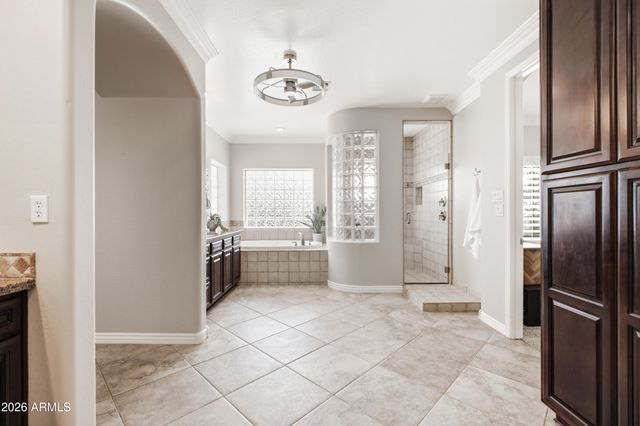 4353 E SANTA FE Court, Gilbert, AZ 85297
