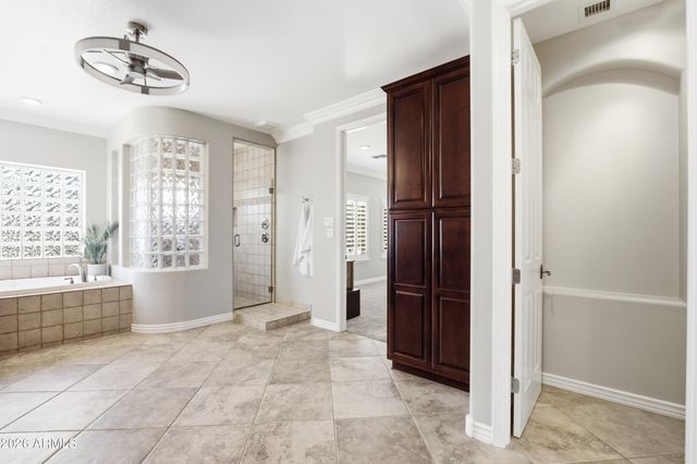 4353 E SANTA FE Court, Gilbert, AZ 85297