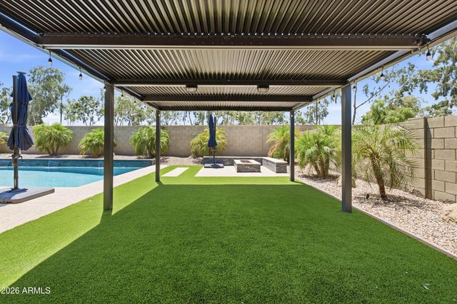 4353 E SANTA FE Court, Gilbert, AZ 85297