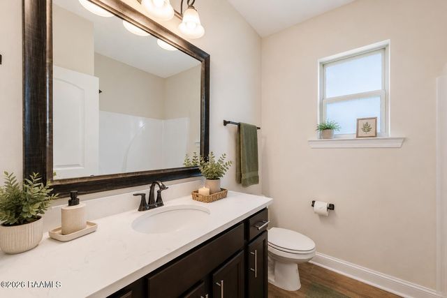 206 Sparrowhawk Street, Broussard, LA 70518