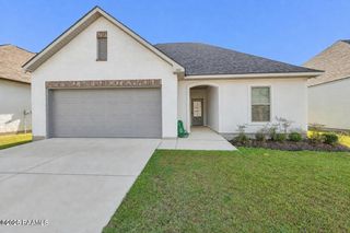 206 Sparrowhawk Street, Broussard, LA 70518