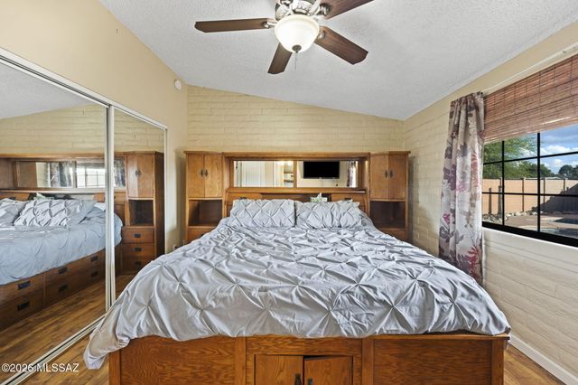 7386 N Dickinson, Tucson, AZ 85741