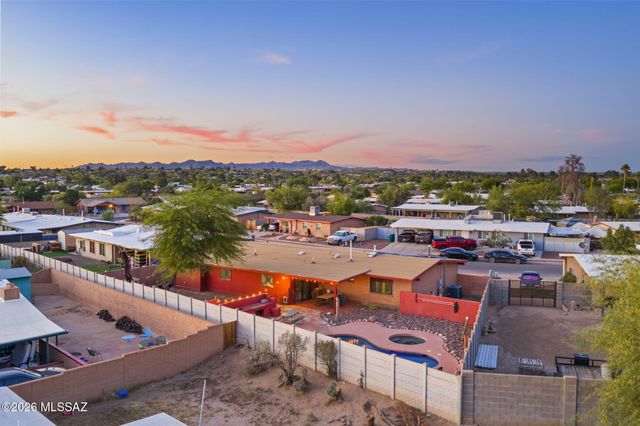 7386 N Dickinson, Tucson, AZ 85741