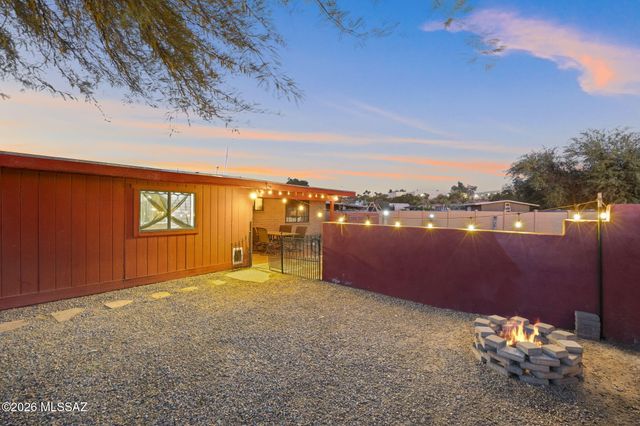 7386 N Dickinson, Tucson, AZ 85741