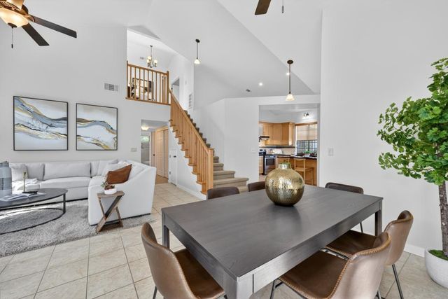2489 Knollwood Dr, Cameron Park, CA 95682