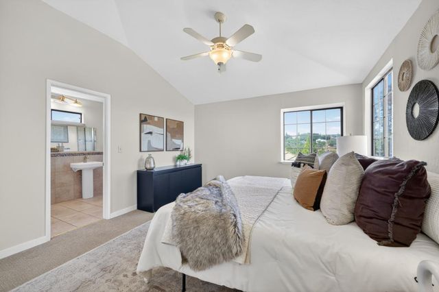 2489 Knollwood Dr, Cameron Park, CA 95682