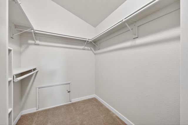 2489 Knollwood Dr, Cameron Park, CA 95682