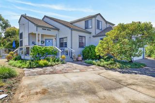 2489 Knollwood Dr, Cameron Park, CA 95682