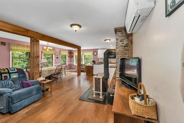 151-155 Mill Brook Road, Thornton, NH 02385