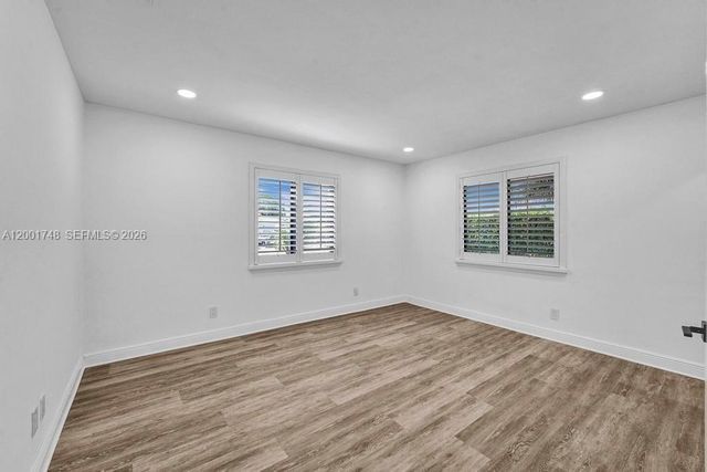 9261 SW 85th St, Miami, FL 33173