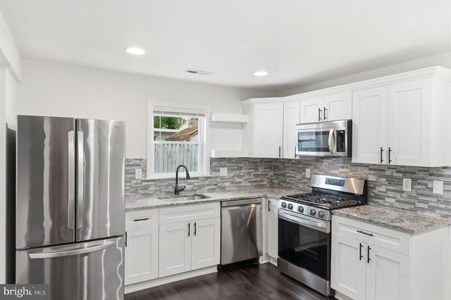 4321 39TH PL, Brentwood, MD 20722