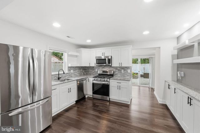 4321 39TH PL, Brentwood, MD 20722