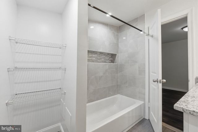 4321 39TH PL, Brentwood, MD 20722