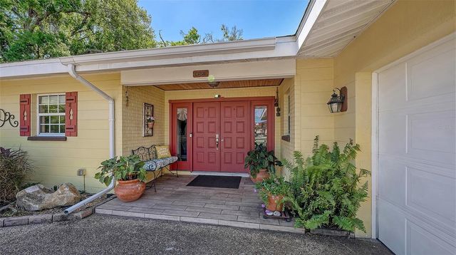 836 MAGELLAN DRIVE, Sarasota, FL 34243