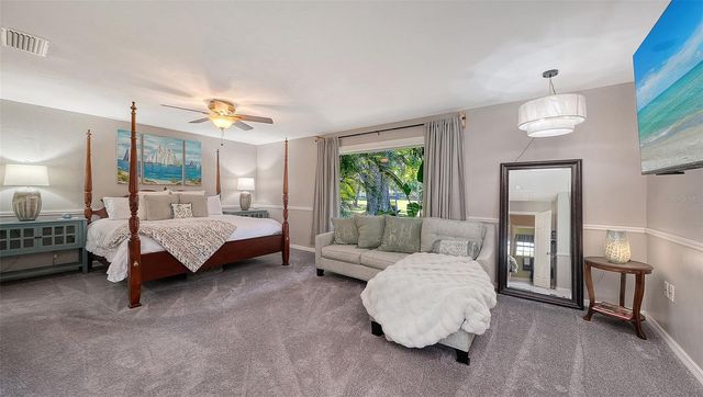 836 MAGELLAN DRIVE, Sarasota, FL 34243