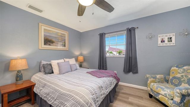 836 MAGELLAN DRIVE, Sarasota, FL 34243