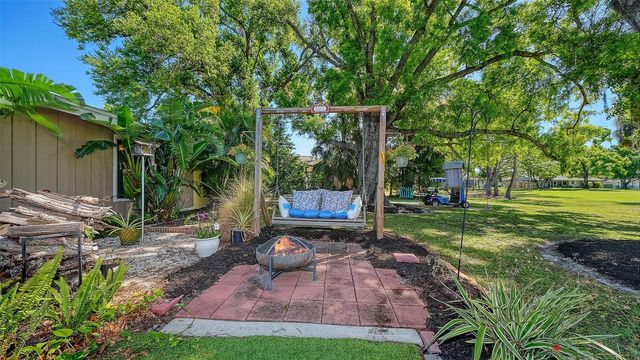 836 MAGELLAN DRIVE, Sarasota, FL 34243