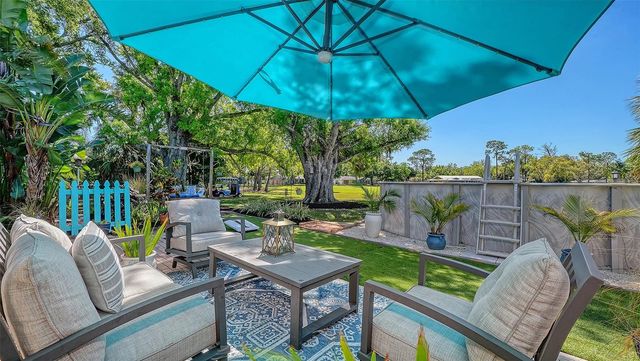 836 MAGELLAN DRIVE, Sarasota, FL 34243