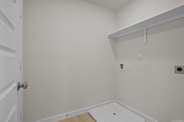 5610 Franklin Hills, Von Ormy, TX 78073