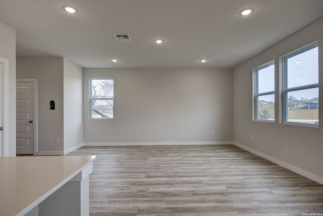 5610 Franklin Hills, Von Ormy, TX 78073