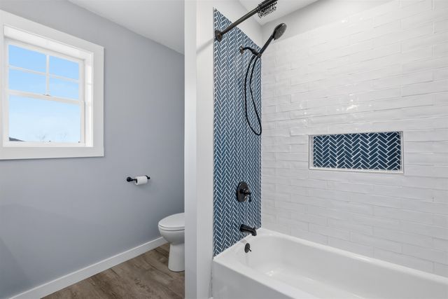 212 Chelsea Road, Corinth, VT 05039