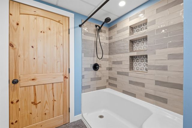 212 Chelsea Road, Corinth, VT 05039