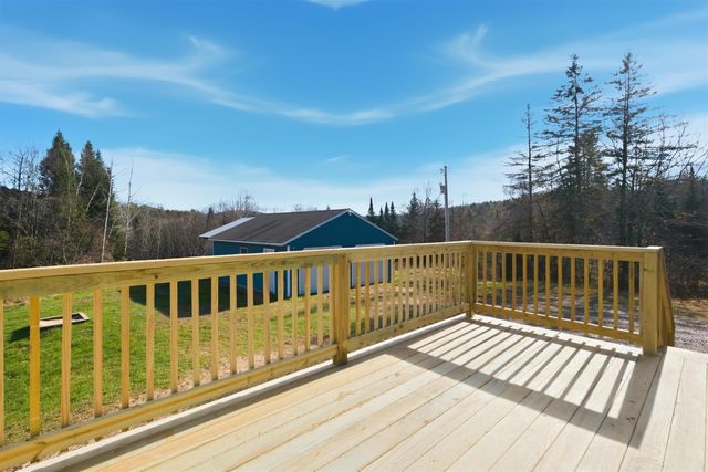 212 Chelsea Road, Corinth, VT 05039