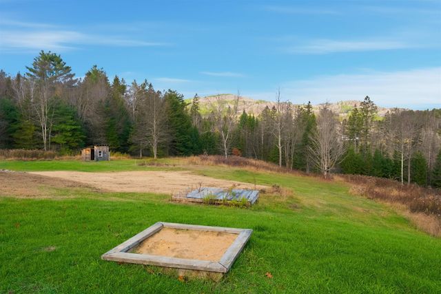 212 Chelsea Road, Corinth, VT 05039