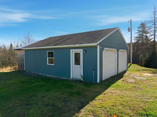 212 Chelsea Road, Corinth, VT 05039