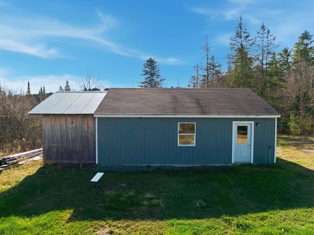 212 Chelsea Road, Corinth, VT 05039