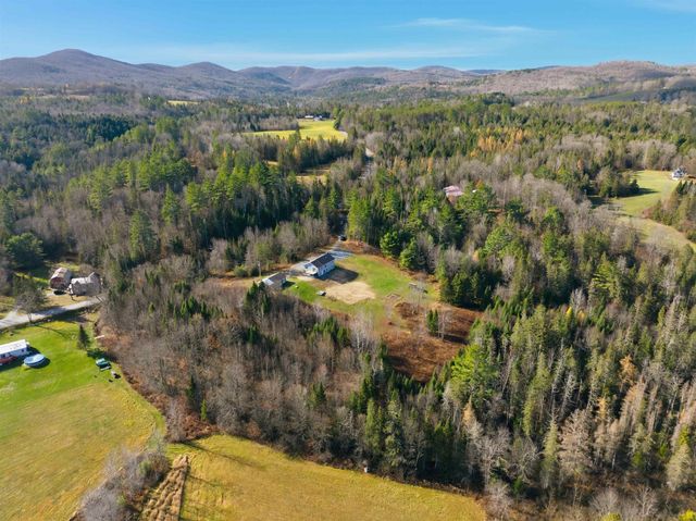 212 Chelsea Road, Corinth, VT 05039