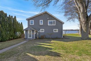 402 South Drive, Greece, NY 14612