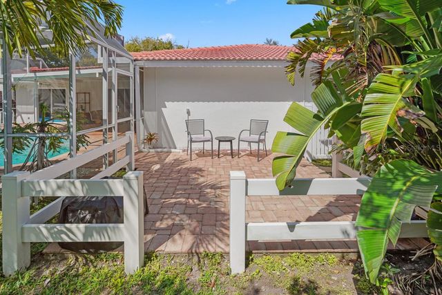 216 MATISSE CIRCLE N, Nokomis, FL 34275