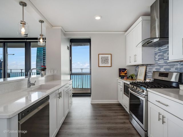 225 N Columbus Drive 6705, Chicago, IL 60601