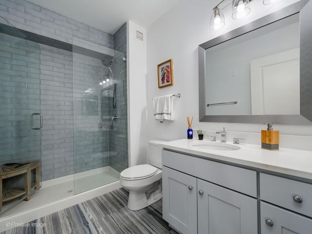 225 N Columbus Drive 6705, Chicago, IL 60601