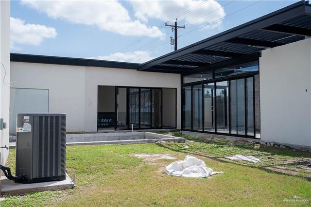12919 N 41st Lane, Edinburg, TX 78541