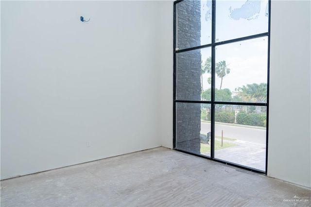 12919 N 41st Lane, Edinburg, TX 78541