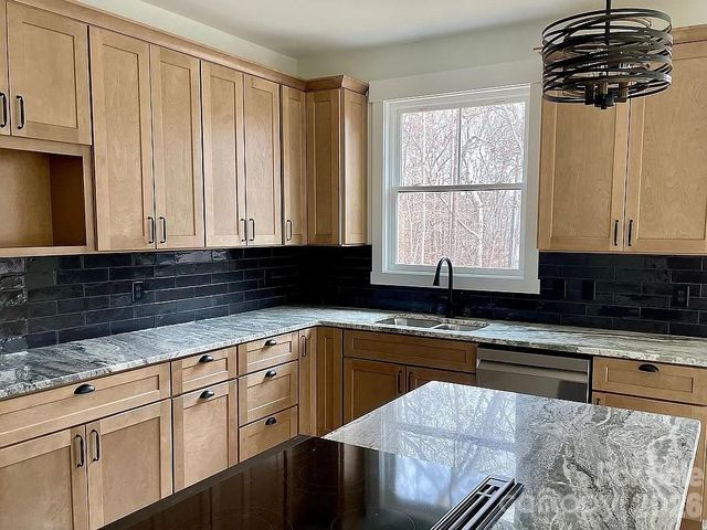 853 Spring Lake Drive, Iron Station, NC 28080