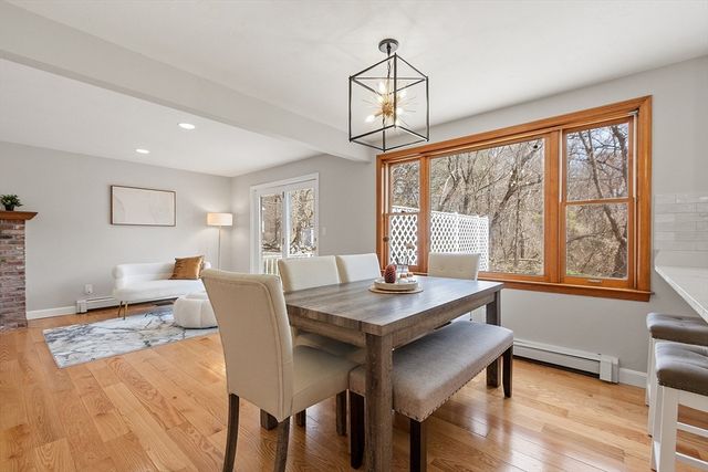 933 Liberty Square Rd, Boxborough, MA 01719