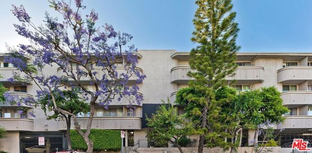 11645 Montana Avenue 223, Los Angeles, CA 90049