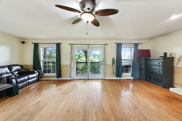 1153 Bear Creek Pike, Columbia, TN 38401